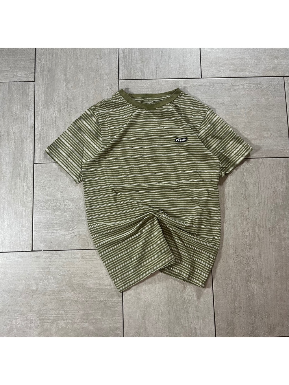Volcom Modern Fit Striped T-Shirt Medium